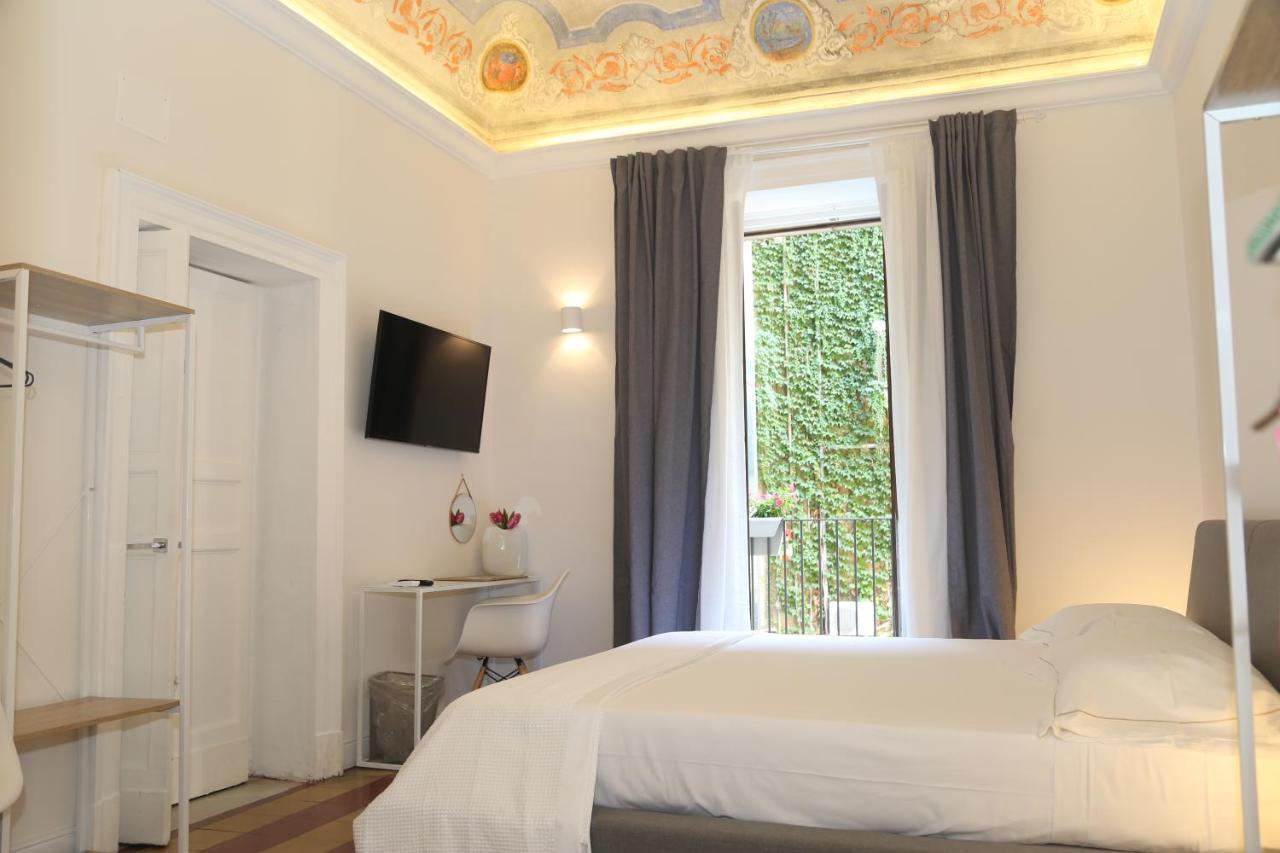 Palazzo Del Verga คาตาเนีย ภายนอก รูปภาพ