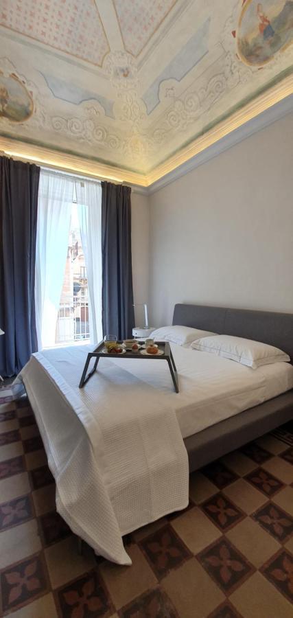 Palazzo Del Verga คาตาเนีย ภายนอก รูปภาพ