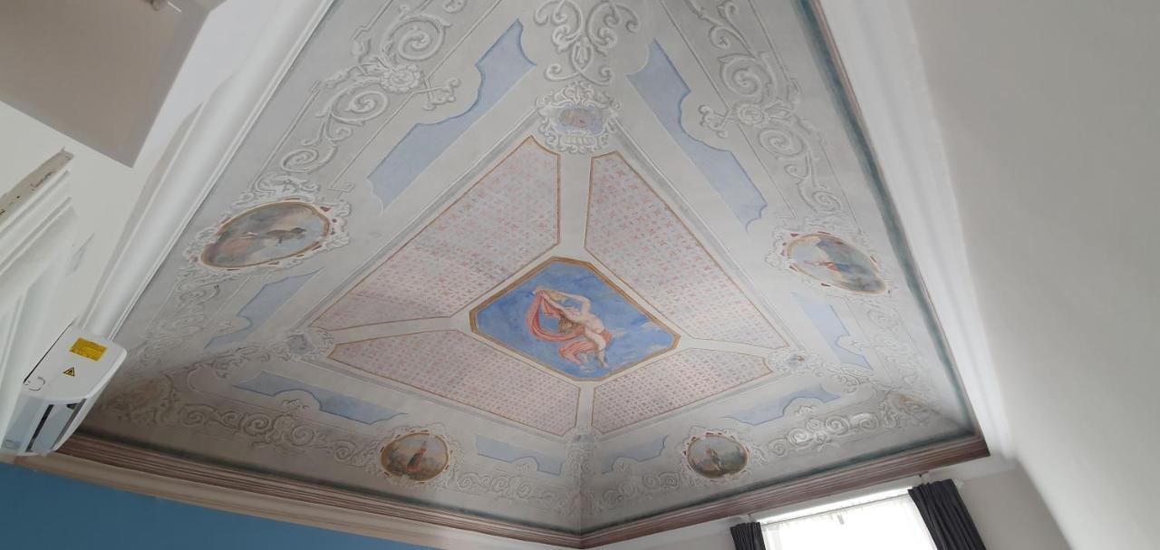 Palazzo Del Verga คาตาเนีย ภายนอก รูปภาพ