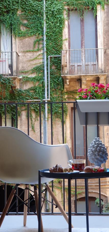 Palazzo Del Verga คาตาเนีย ภายนอก รูปภาพ